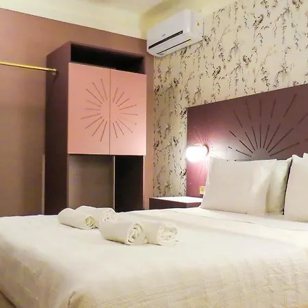 Happy House Comfort 파로