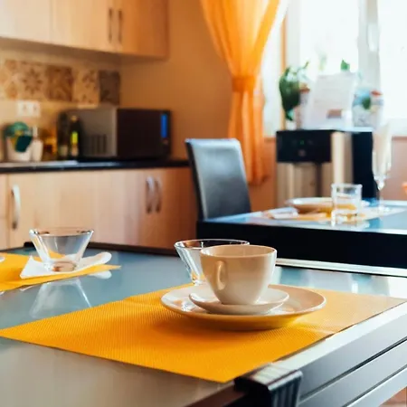 Happy House Comfort 3* Faro