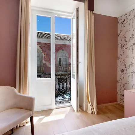 Happy House Comfort 3*