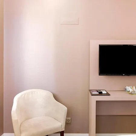 Happy House Comfort 3* Faro