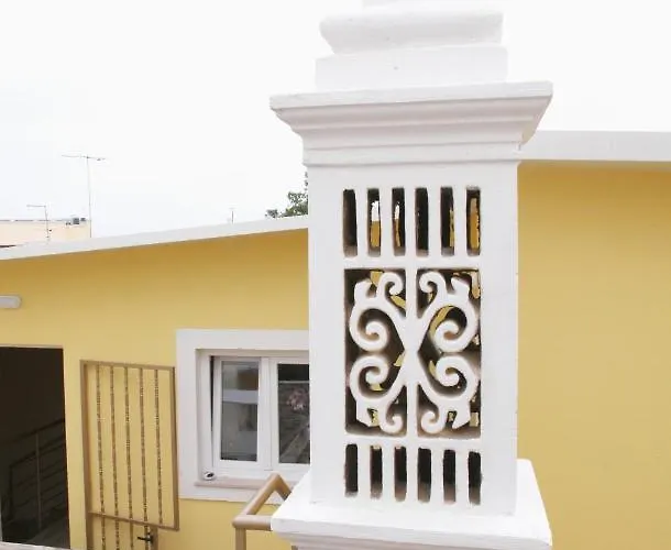 Happy House Comfort 4*