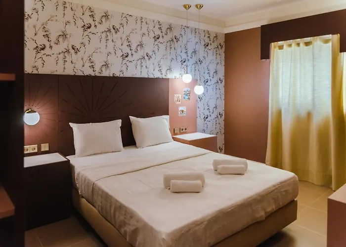 Happy House Comfort 4*