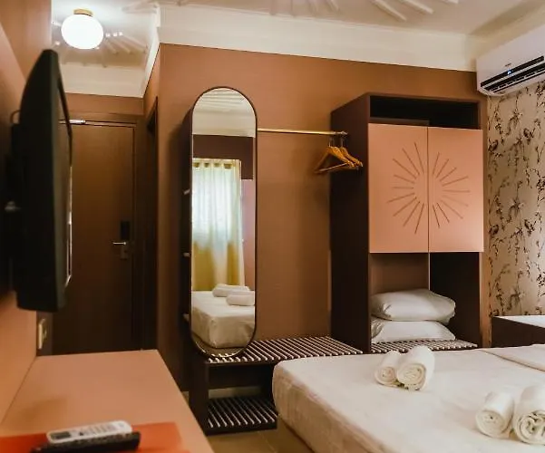 Happy House Comfort Pensjonat 4*