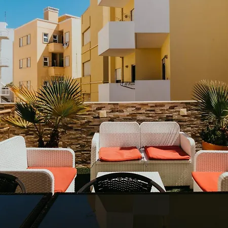 Happy House Comfort 3* Faro