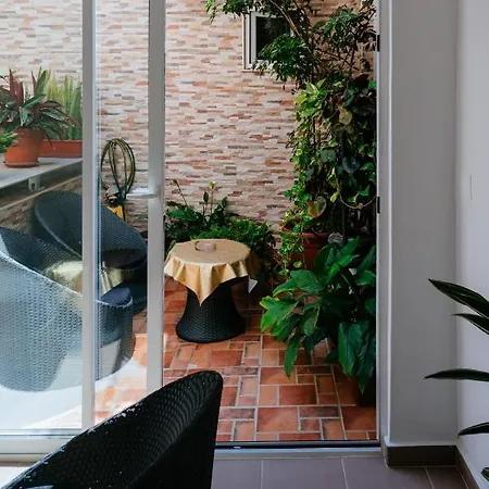 Happy House Comfort 3*